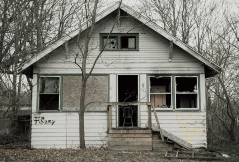 How to Sell a Condemned House in Colorado